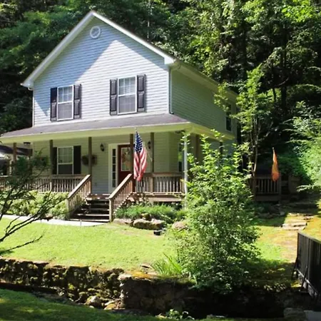 Baskins Creek Hideaway